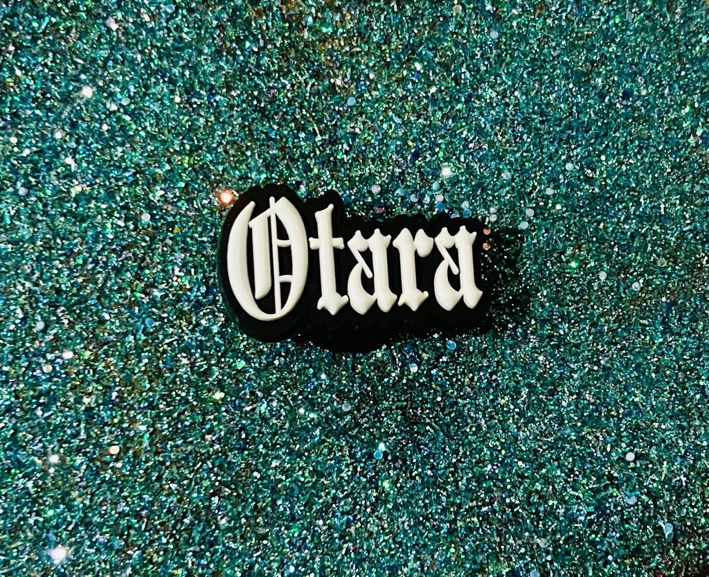 #112 Otara Shoe Charm